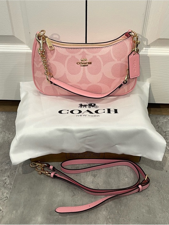 Coach Handbags - Coach Pink Signature Jacquard Swing Zip Shoulder Bag Crossbody NWT